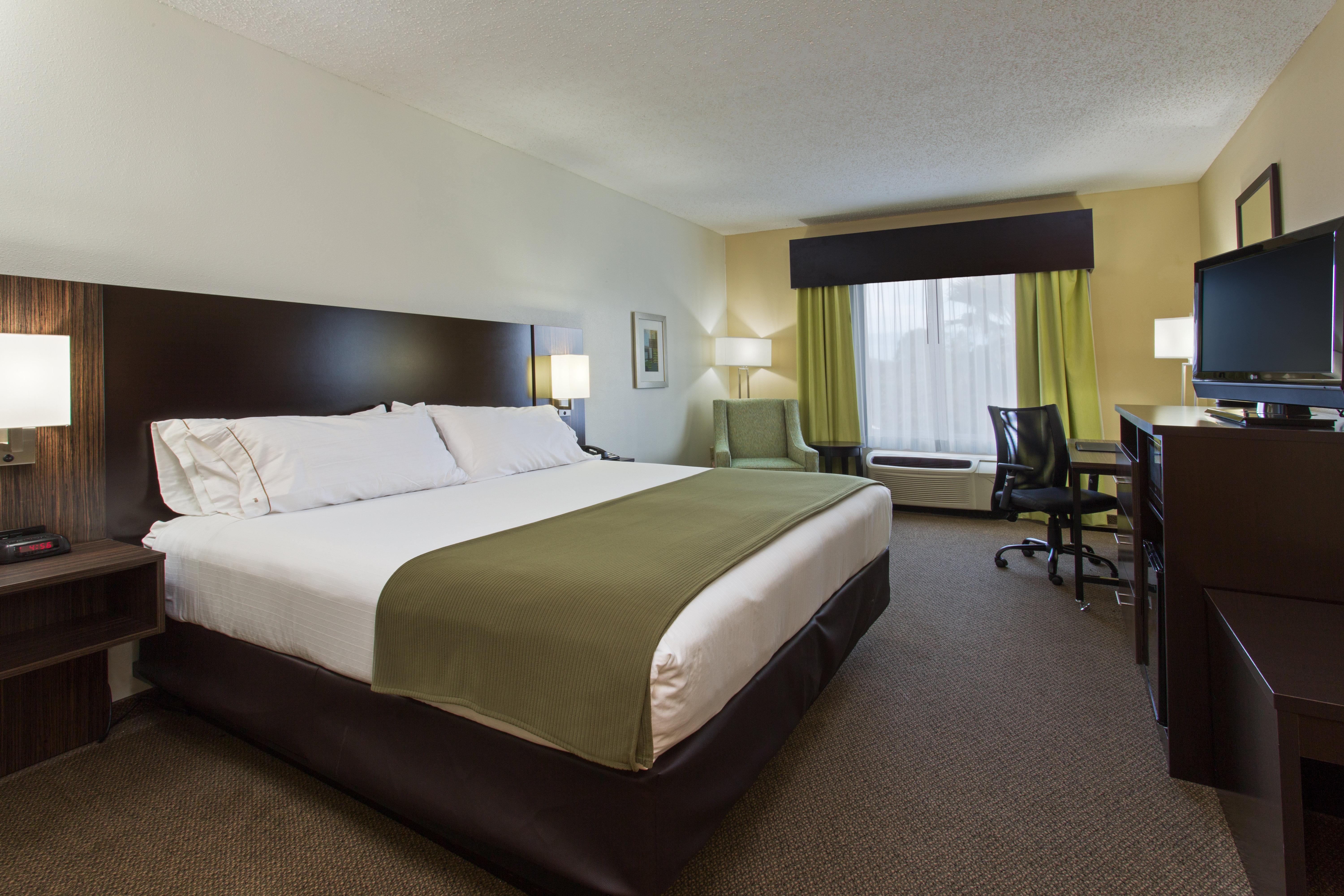 Holiday Inn Express And Suites Tampa I-75 At Bruce B. Downs By Ihg Luaran gambar