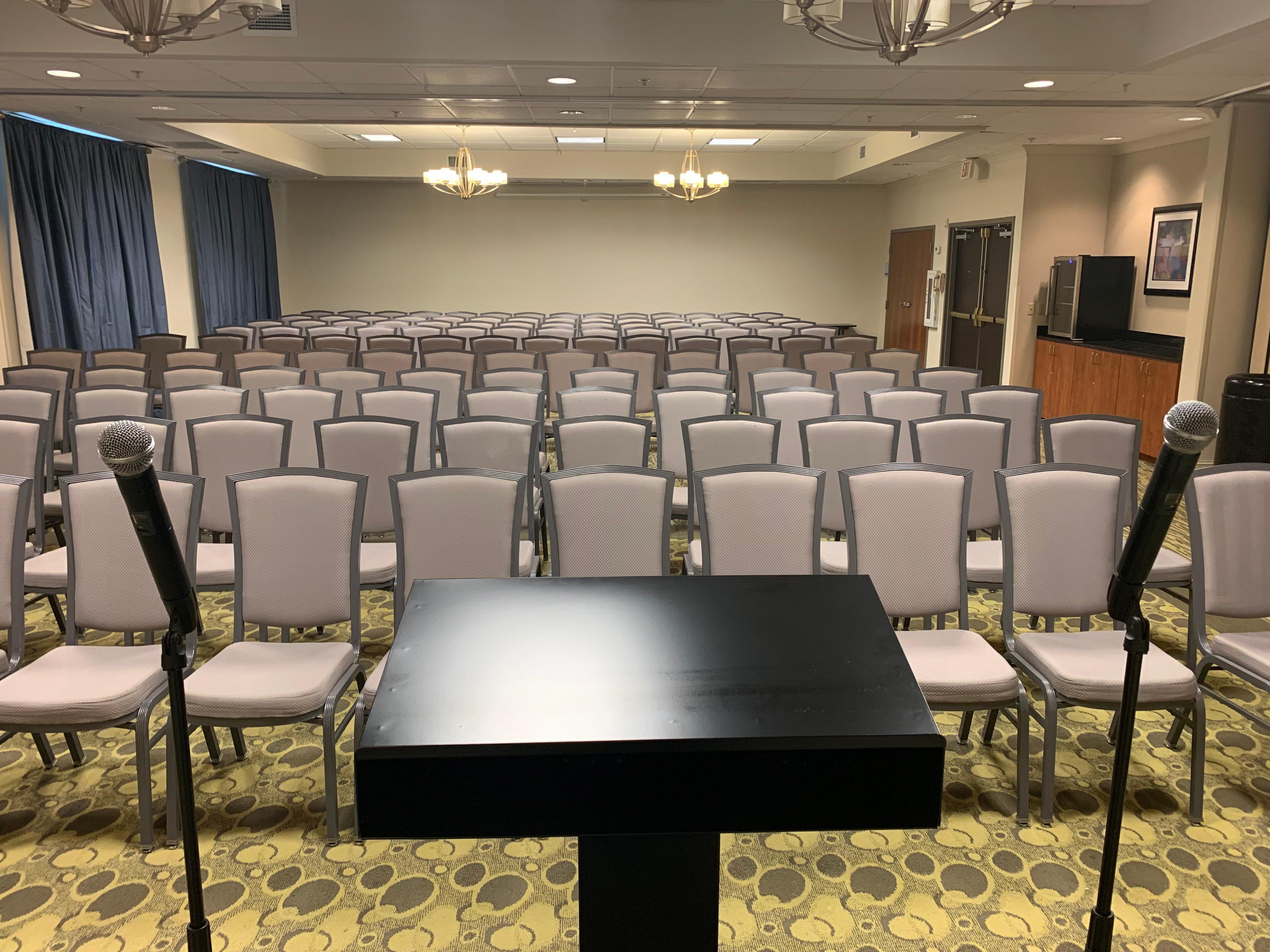 Holiday Inn Express And Suites Tampa I-75 At Bruce B. Downs By Ihg Luaran gambar
